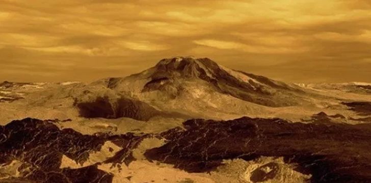 It snows metal on Venus